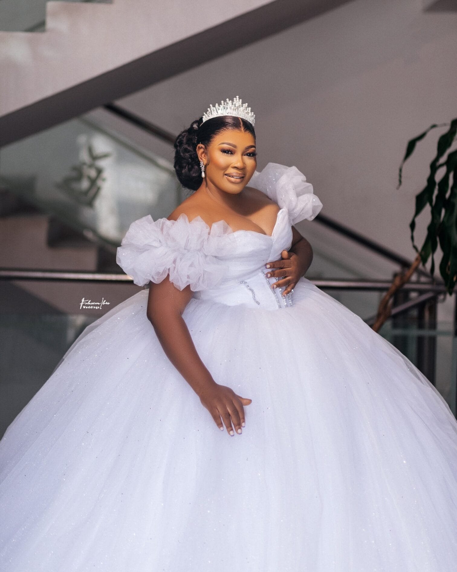 BRIE White Wedding Dress - Image 2