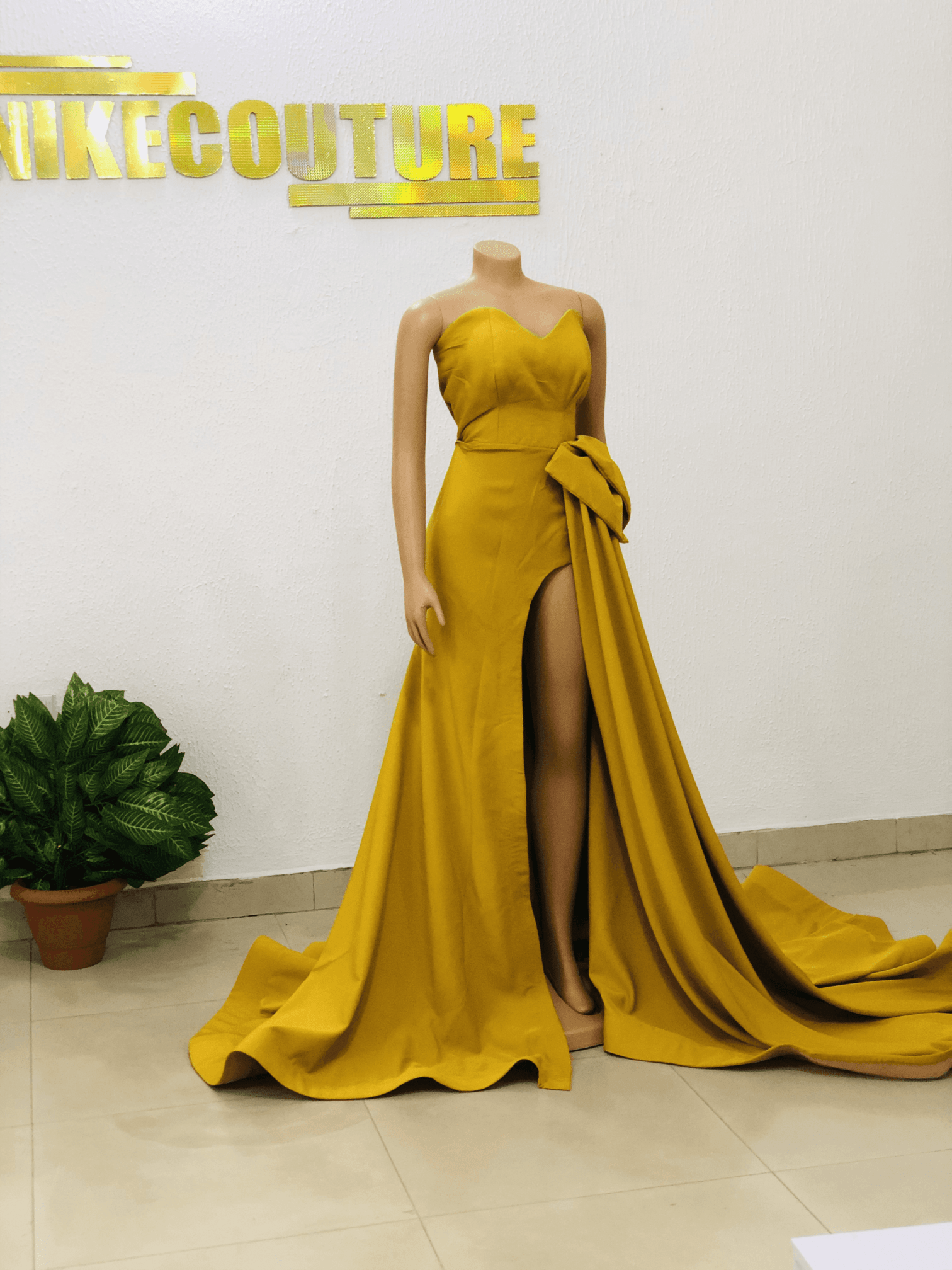 TIMI Dress