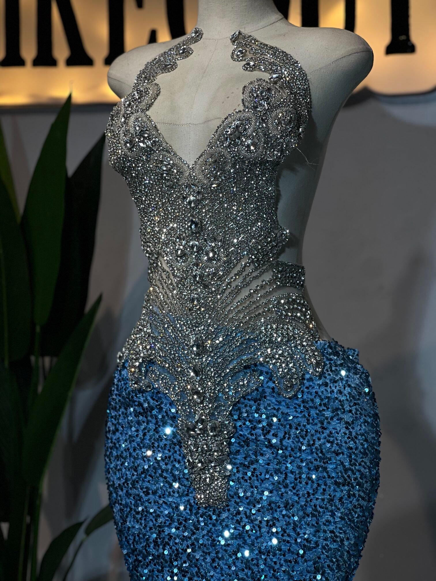 MANI Dress - Image 4