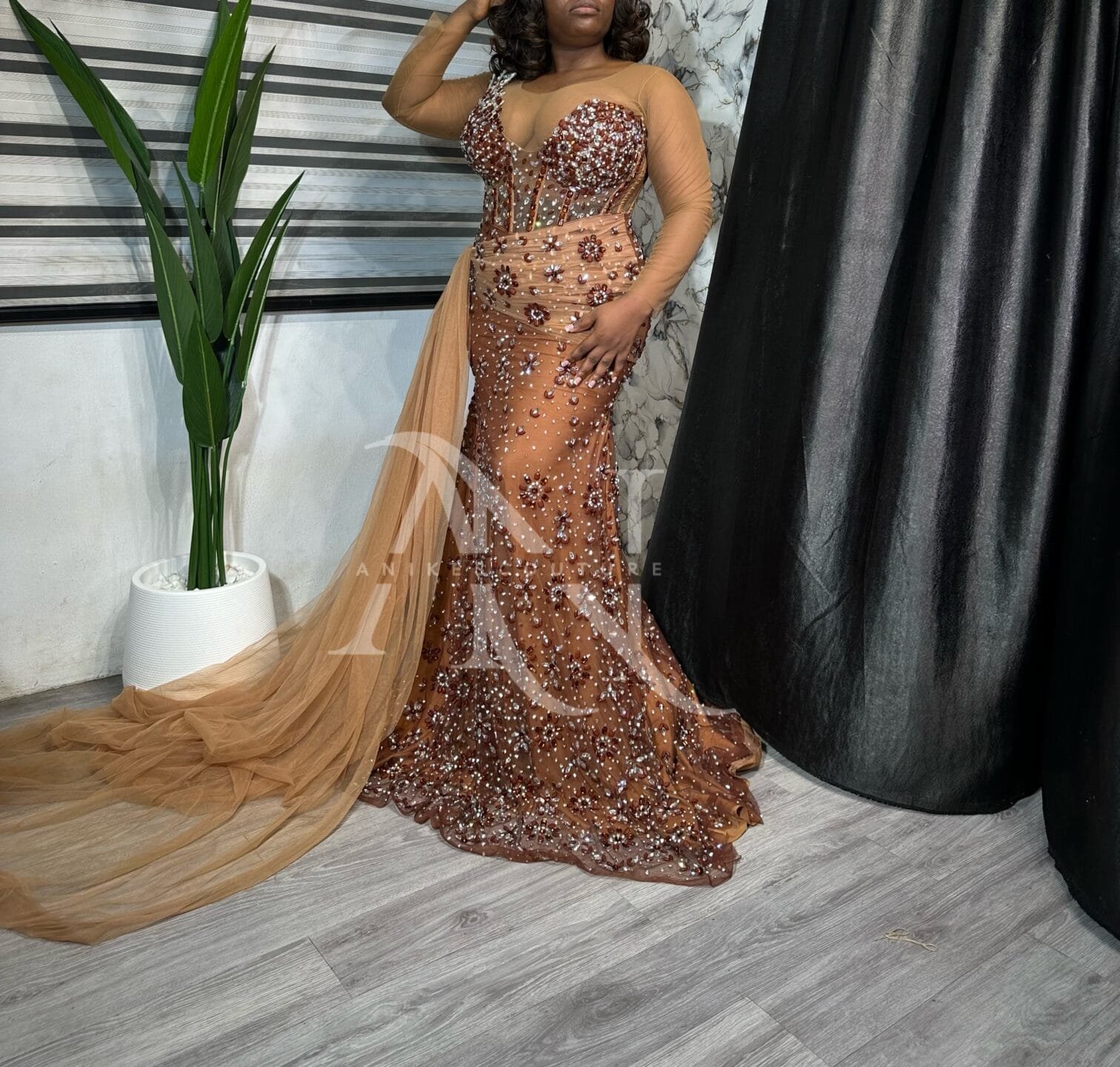 KILA Luxury Dress