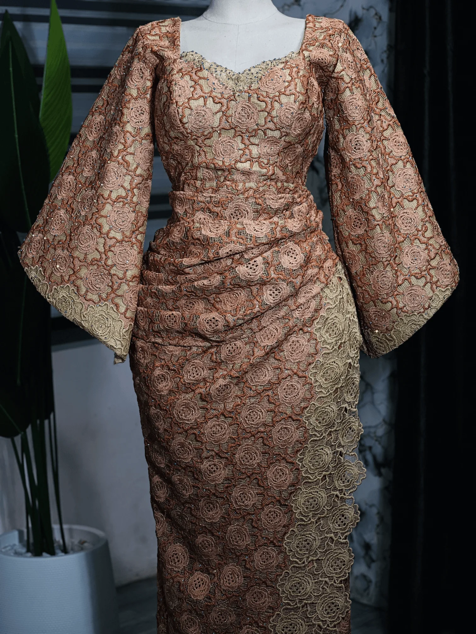 IDIMA Dress - Image 2